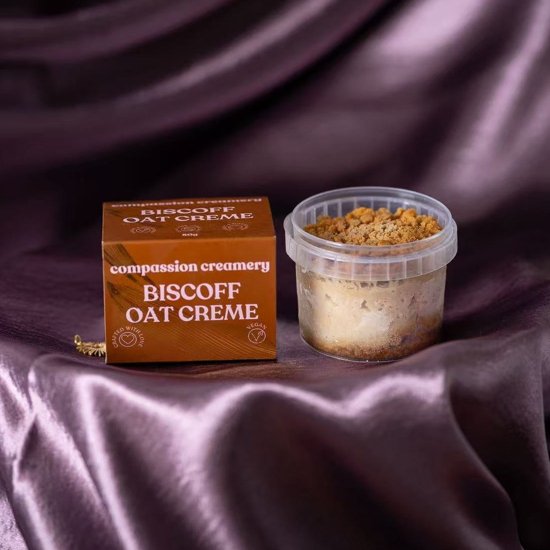 Biscoff Oat Creme Dessert Tub