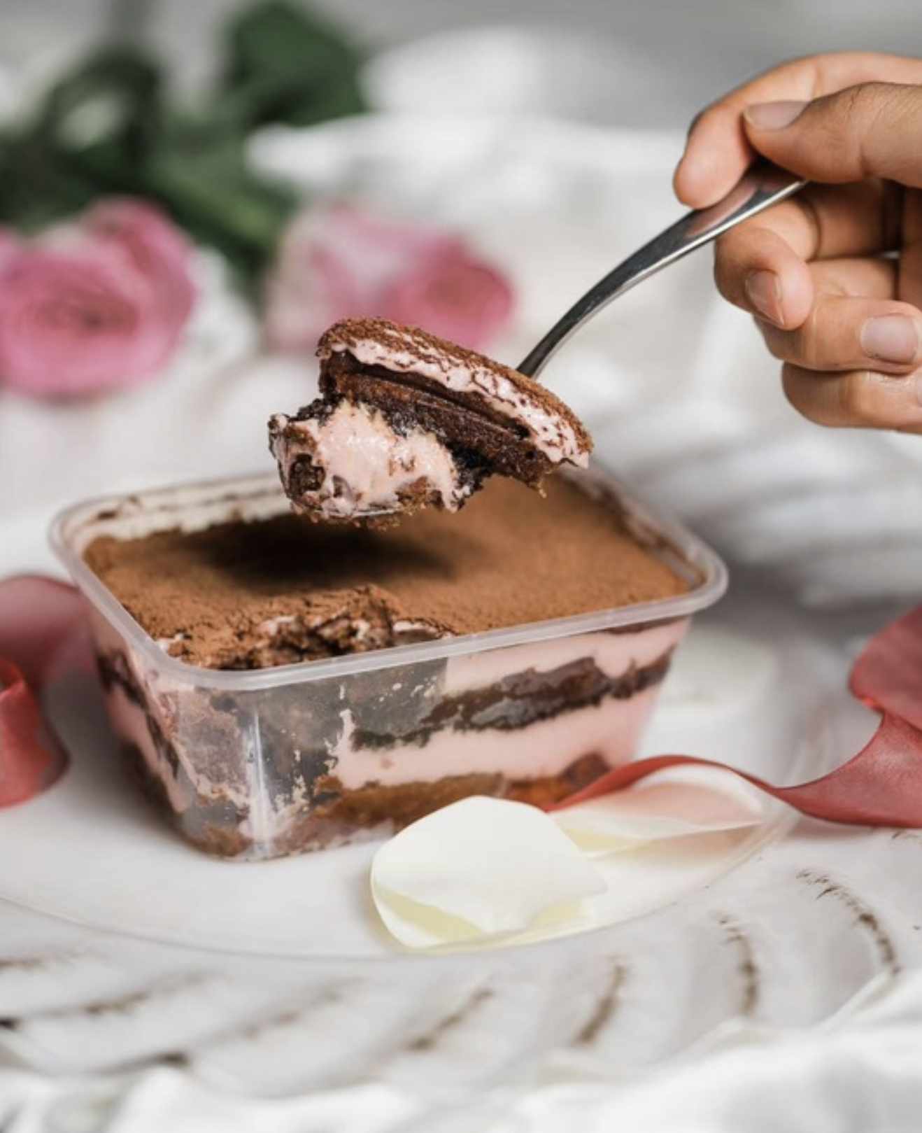 Limited Edition - Valentine's Rose Velvet Tiramisu